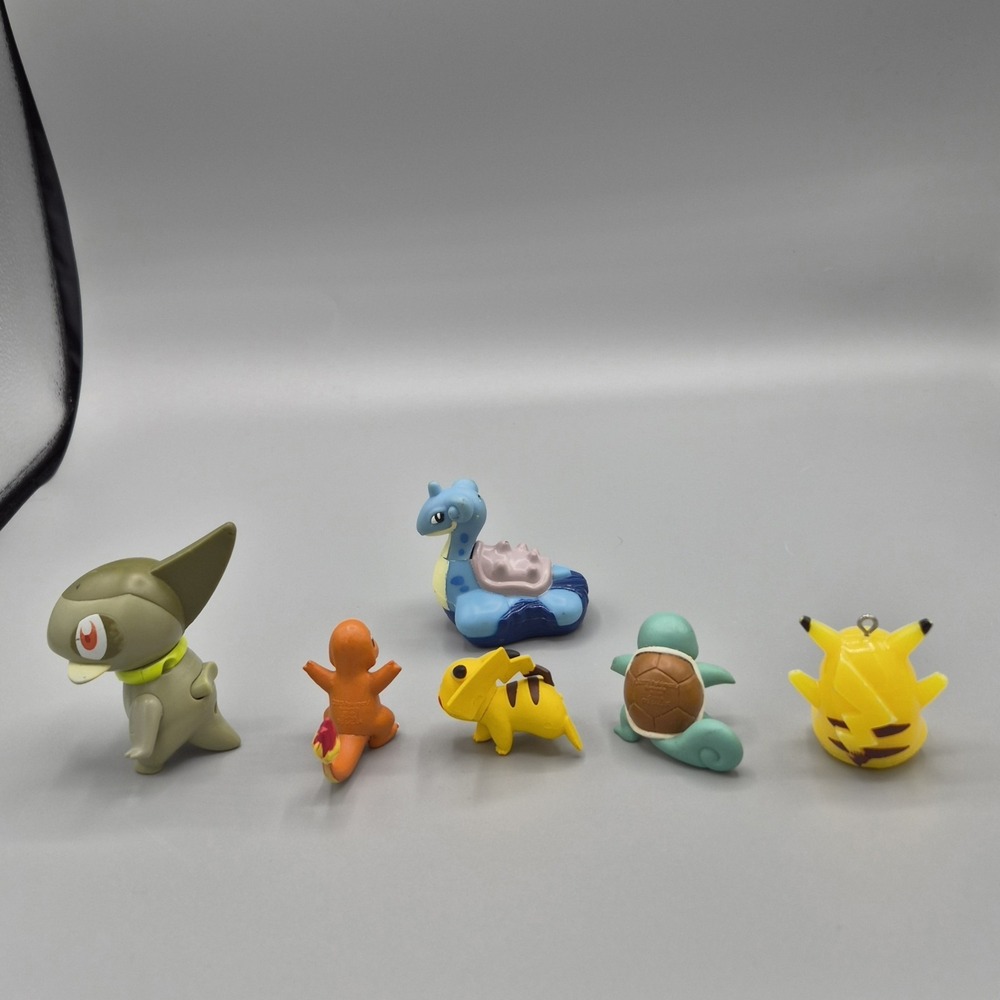 Pokemon Toy‎ Lot - Picture 2 of 2